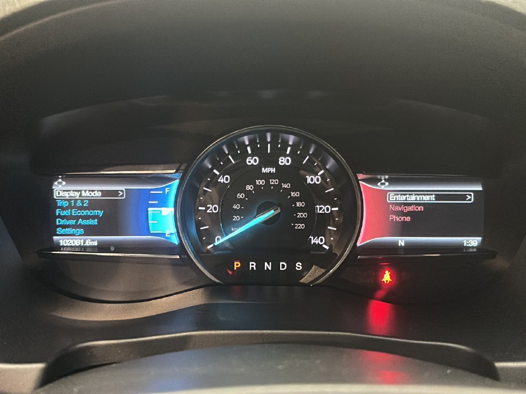 Used 2019 Ford Explorer XLT w/ Equipment Group 202A AWD/4WD image 28
