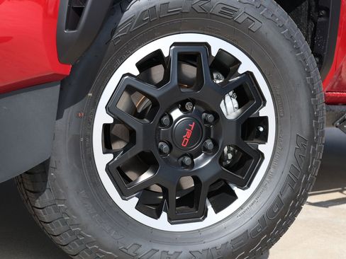 New 2026 Toyota Tacoma TRD Off-Road AWD/4WD image 11