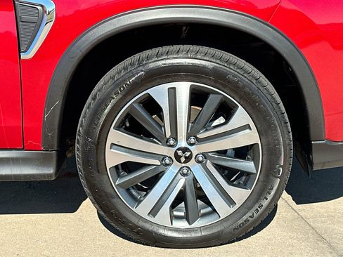 Used 2024 Mitsubishi Outlander Sport SE image 10