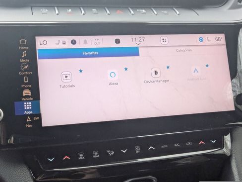 New 2026 Jeep Grand Cherokee Limited RWD image 8