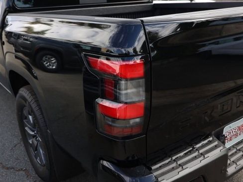 New 2026 Nissan Frontier SV w/ Tow Package image 7