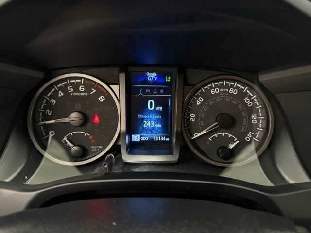 Used 2023 Toyota Tacoma TRD Off-Road AWD/4WD image 14