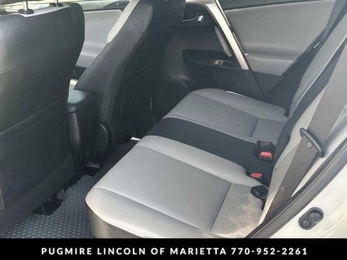 Used 2018 Toyota RAV4 Limited image 11