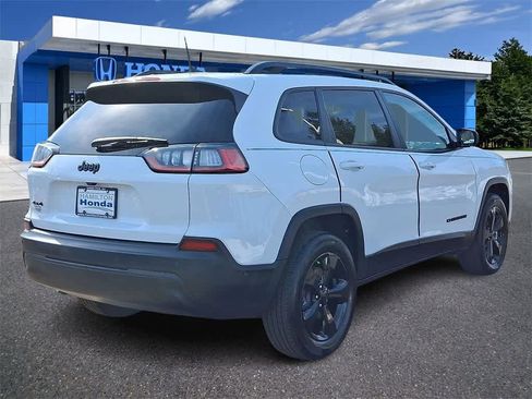 Used 2023 Jeep Cherokee Altitude Lux w/ Lux Elite Package image 24