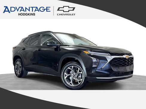 Certified 2025 Chevrolet Trax LT w/ LT Convenience Package FWD image 1