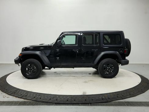 Used 2021 Jeep Wrangler Unlimited Sport AWD/4WD image 5