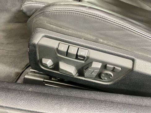 Used 2018 BMW 640i Convertible RWD image 13
