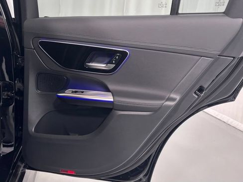 Certified 2025 Mercedes-Benz GLC 300 4MATIC image 27
