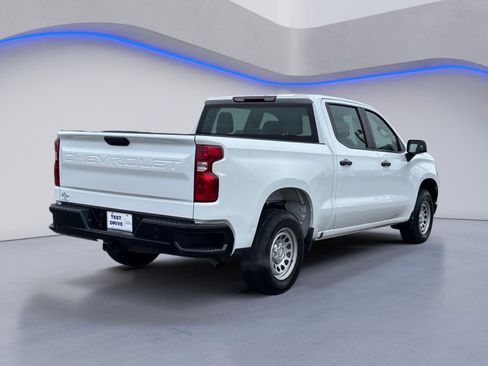 Used 2023 Chevrolet Silverado 1500 W/T w/ Trailering Package image 9