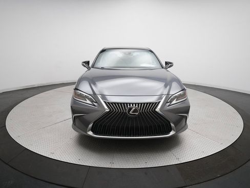 Used 2021 Lexus ES 350 Luxury image 11