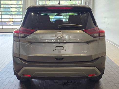 Used 2023 Nissan Rogue S AWD/4WD image 6