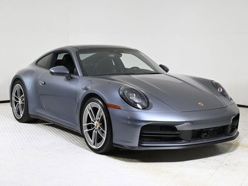 Certified 2025 Porsche 911 Carrera image 9