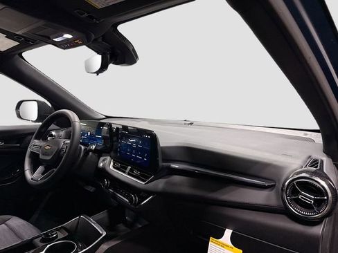 New 2026 Chevrolet Equinox LT w/ Safety and Technology Package image 33