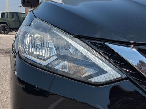 Used 2019 Nissan Sentra SV image 10