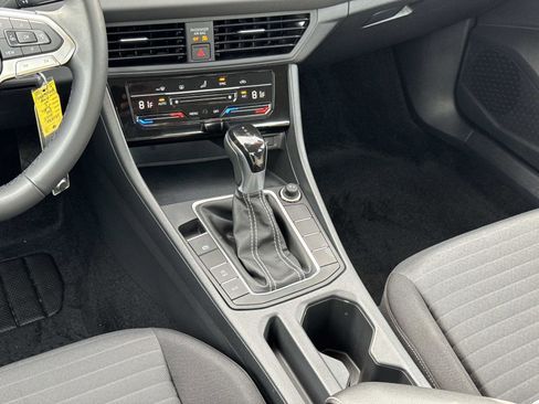 Certified 2025 Volkswagen Jetta S image 11