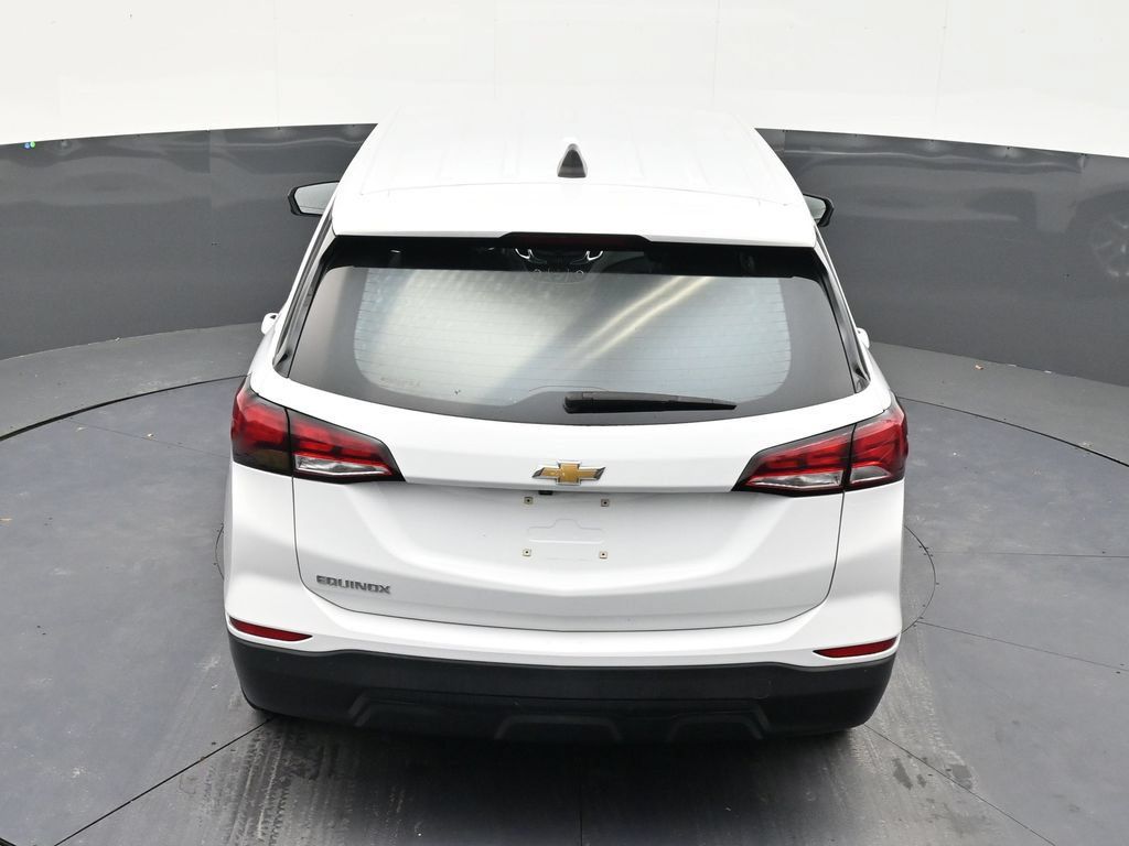 Used 2022 Chevrolet Equinox LS FWD image 15