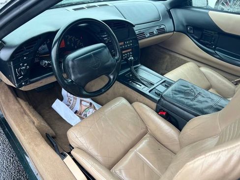Used 1995 Chevrolet Corvette Convertible RWD image 12