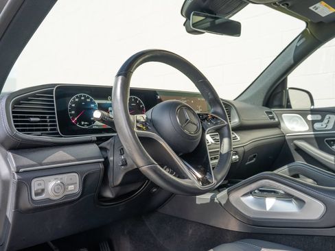 Used 2024 Mercedes-Benz GLE 350 4MATIC image 4