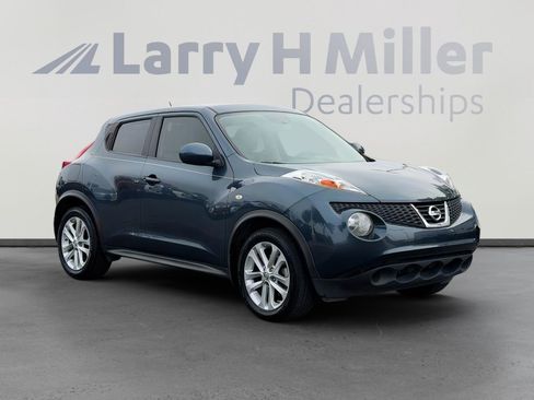 Used 2011 Nissan Juke SV FWD image 8