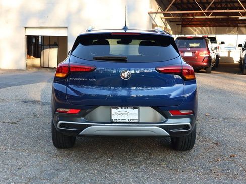 Used 2023 Buick Encore GX Essence w/ Experience Buick Package image 4