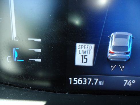 Used 2023 Ford Escape ST-Line w/ Tech Pack #1 AWD/4WD image 13