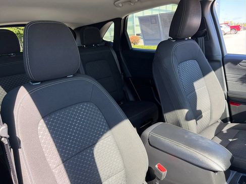 Used 2023 Ford Escape Active w/ Tech Pack #2 AWD/4WD image 12