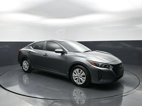 Used 2025 Nissan Sentra S w/ Lighting Package FWD image 1