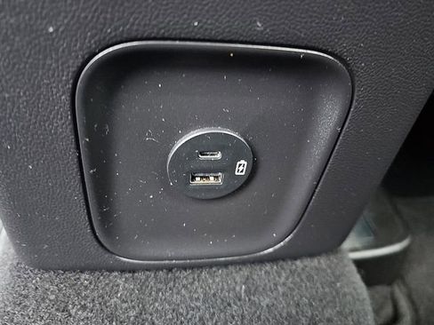 Used 2022 Ford Escape SE w/ Cold Weather Package AWD/4WD image 12