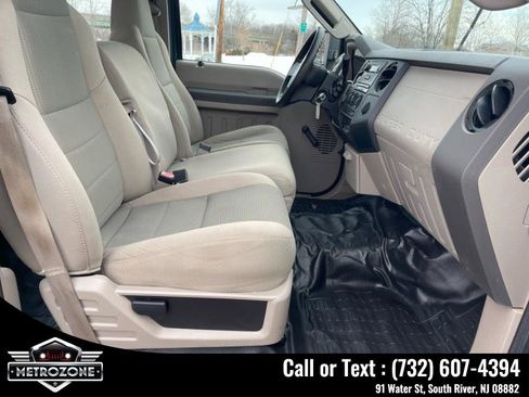 Used 2008 Ford F350 XL image 14