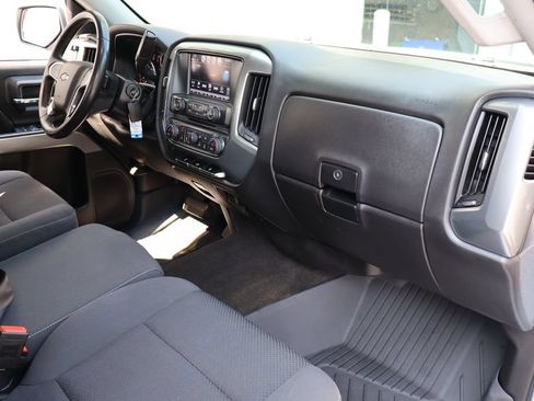 Used 2017 Chevrolet Silverado 1500 LT w/ All Star Edition AWD/4WD image 23