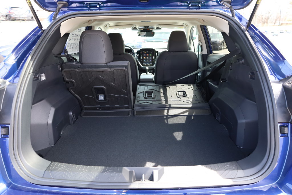 Used 2026 Subaru Crosstrek 2.5i Premium AWD/4WD image 8