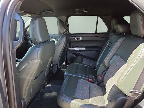 Used 2023 Ford Explorer Timberline image 19