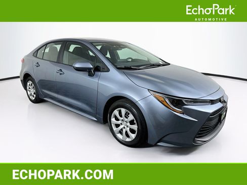 Used 2026 Toyota Corolla LE FWD image 1
