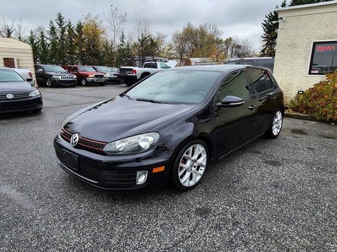 Used 2013 Volkswagen Golf 4-Door image 3