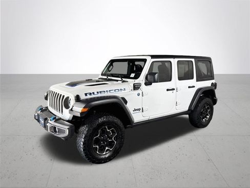 Used 2023 Jeep Wrangler Unlimited Rubicon 4xe w/ Cold Weather Group AWD/4WD image 2