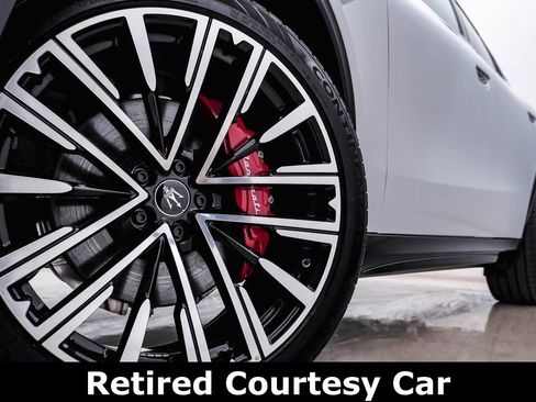 New 2025 Maserati Grecale Modena image 5