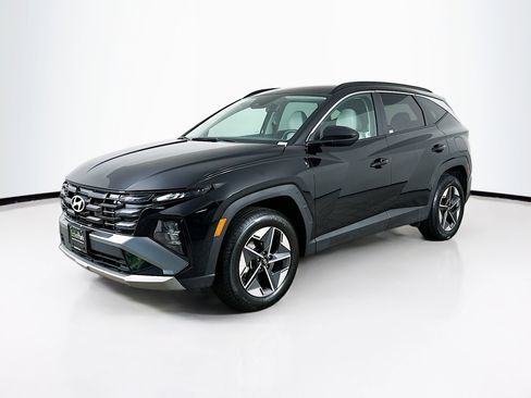 Used 2025 Hyundai Tucson SEL AWD/4WD image 3