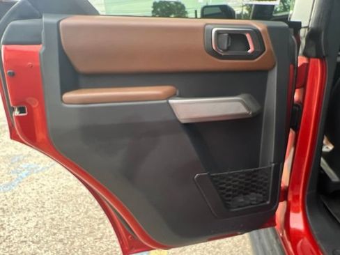 Used 2022 Ford Bronco Outer Banks AWD/4WD image 24