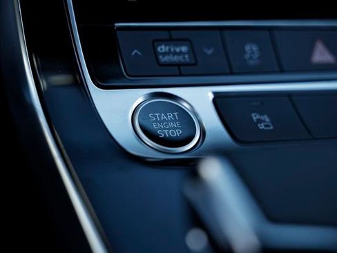 New 2026 Audi Q7 2.0T Premium Plus AWD/4WD image 40