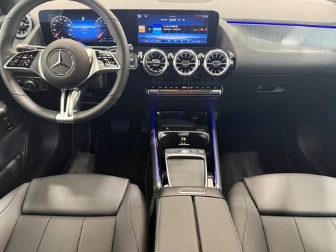 Certified 2025 Mercedes-Benz GLA 250 4MATIC image 9
