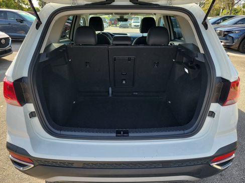 Used 2024 Volkswagen Taos SE image 5