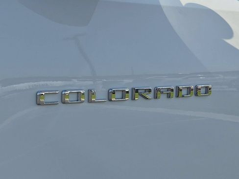 Certified 2024 Chevrolet Colorado LT w/ LT Convenience Package II RWD image 29