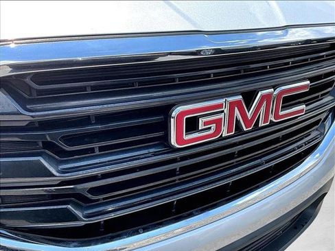 Certified 2020 GMC Terrain SLE FWD image 28