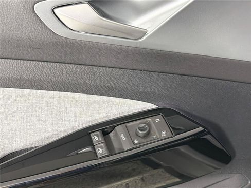 Used 2023 Volkswagen ID.4 Pro RWD image 18