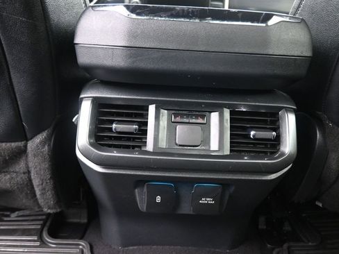 Used 2023 Ford F150 Lariat w/ Equipment Group 502A High image 40