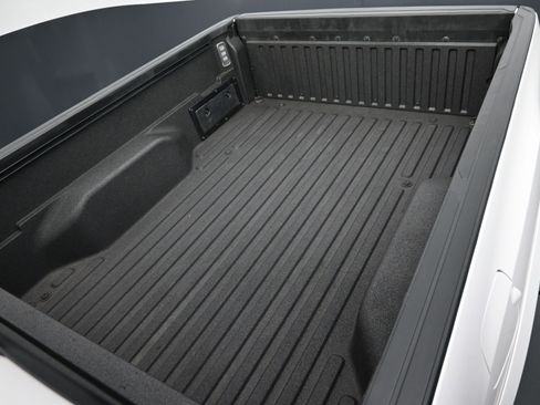 Used 2022 Toyota Tacoma SR5 image 41