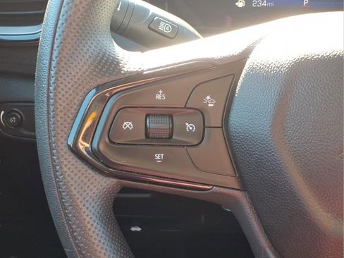 Used 2024 Chevrolet TrailBlazer LS w/ LS Convenience Package image 16