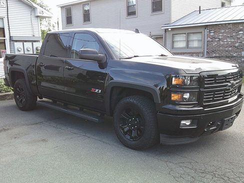 Used 2015 Chevrolet Silverado 1500 LTZ Z71 w/ Midnight Edition AWD/4WD image 9