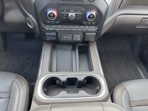 Certified 2021 GMC Sierra 1500 Denali w/ Driver Alert Package II AWD/4WD image 32