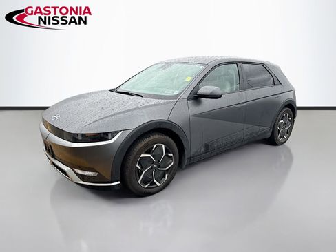 Used 2023 Hyundai Ioniq 5 SEL image 3